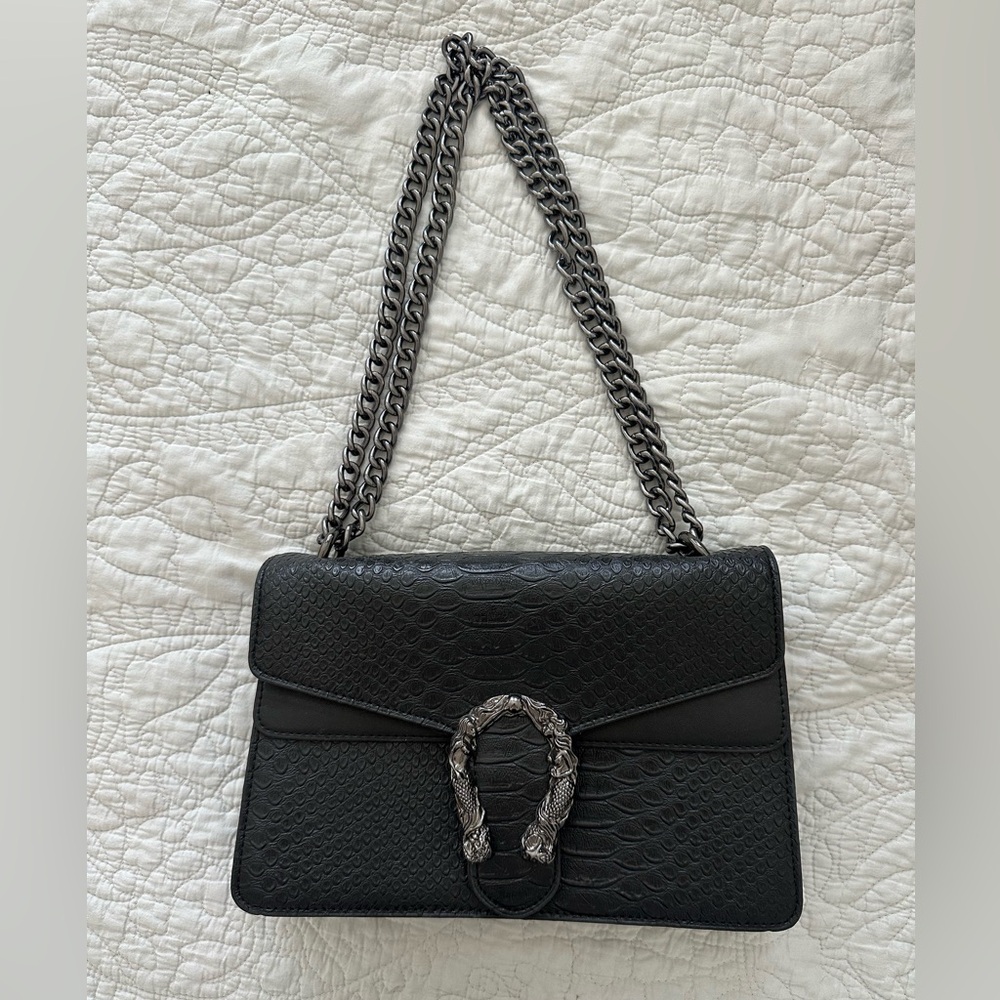 Black Snake Print Chain Shoulder Bag